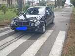 Mercedes E 220-3