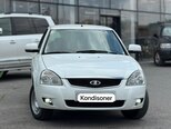 LADA (VAZ) Priora-1
