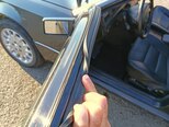 Mercedes 220 E-16