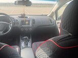 Kia Cerato-7