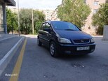 Opel Zafira-1