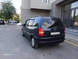Opel Zafira-4
