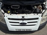 Ford Transit-13