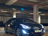 Hyundai Elantra-2