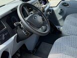 Ford Transit-16