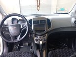 Chevrolet Aveo-8