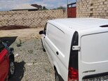 Mercedes Metris-2