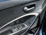 Hyundai Santa Fe-12