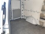 Mercedes Metris-9