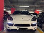 Porsche Cayenne-1