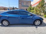 Hyundai Elantra-14