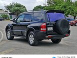 Mitsubishi Pajero-13