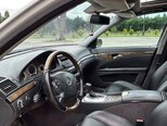 Mercedes E 270-5
