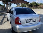Hyundai Accent-3