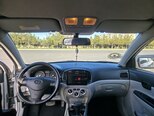 Hyundai Accent-7