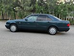 Mercedes E 240-3