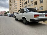 LADA (VAZ) 2107-4