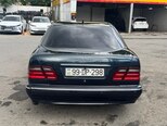 Mercedes E 270-5