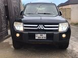 Mitsubishi Pajero-1