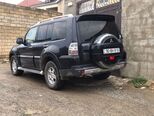 Mitsubishi Pajero-6
