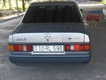 Mercedes 190-9