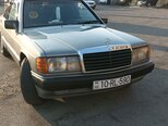 Mercedes 190-1