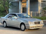 Mercedes E 280-9