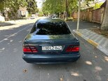 Mercedes E 220-7