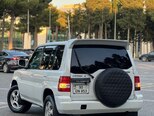 Mitsubishi Pajero io-4