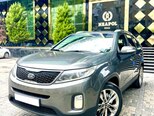 Kia Sorento-9