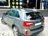 Kia Sorento-13