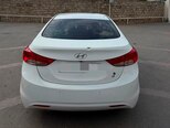 Hyundai Elantra-5