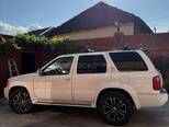 Infiniti QX4-13