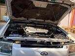 Infiniti QX4-16