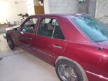 Mercedes 200 E-11