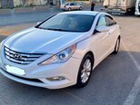 Hyundai Sonata-10