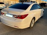 Hyundai Sonata-7