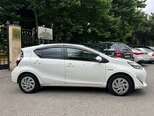 Toyota Aqua-9