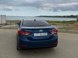 Hyundai Elantra-7