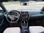 Volkswagen Jetta-20