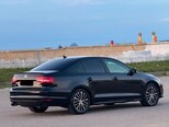 Volkswagen Jetta-2