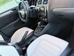 Volkswagen Jetta-17