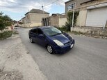 Toyota Prius-11