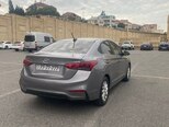 Hyundai Accent-13