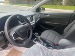 Hyundai Accent-4