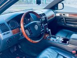 Volkswagen Touareg-12