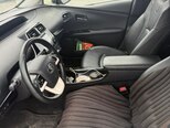 Toyota Prius-5