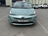 Toyota Prius-1