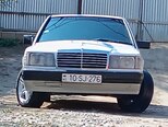 Mercedes 190-1