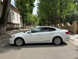Kia Cadenza-8